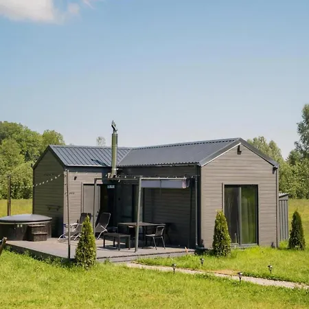 Stunning In With Jacuzzi Holiday home Poleczyno